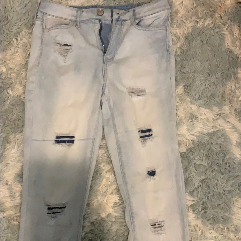 Light blue ripped Jeans
